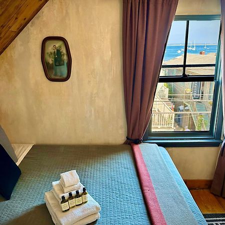 Crew'S Quarters Boarding House - Caters To Men Hotel Provincetown Buitenkant foto