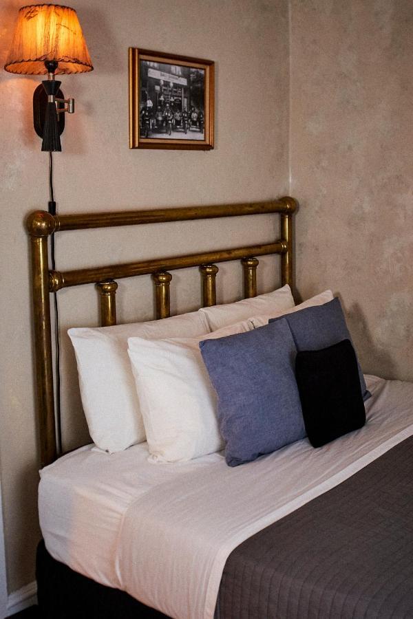Crew'S Quarters Boarding House - Caters To Men Hotel Provincetown Buitenkant foto